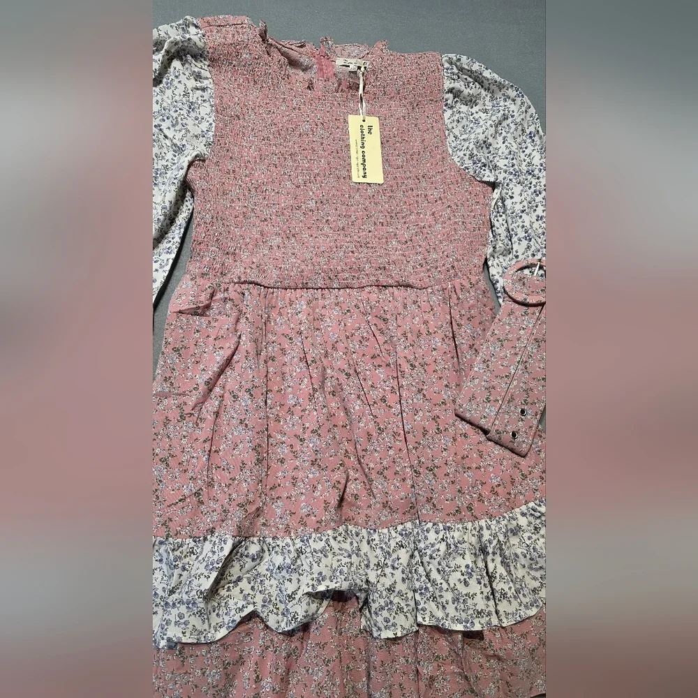 the clothing company NWT Pink Floral Smocked Belted Long Sleeve Dress S/M/L - Picture 5 of 9
